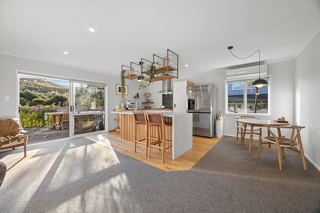 Riverhead 3房  Picture Perfect in the Heart of Riverhead