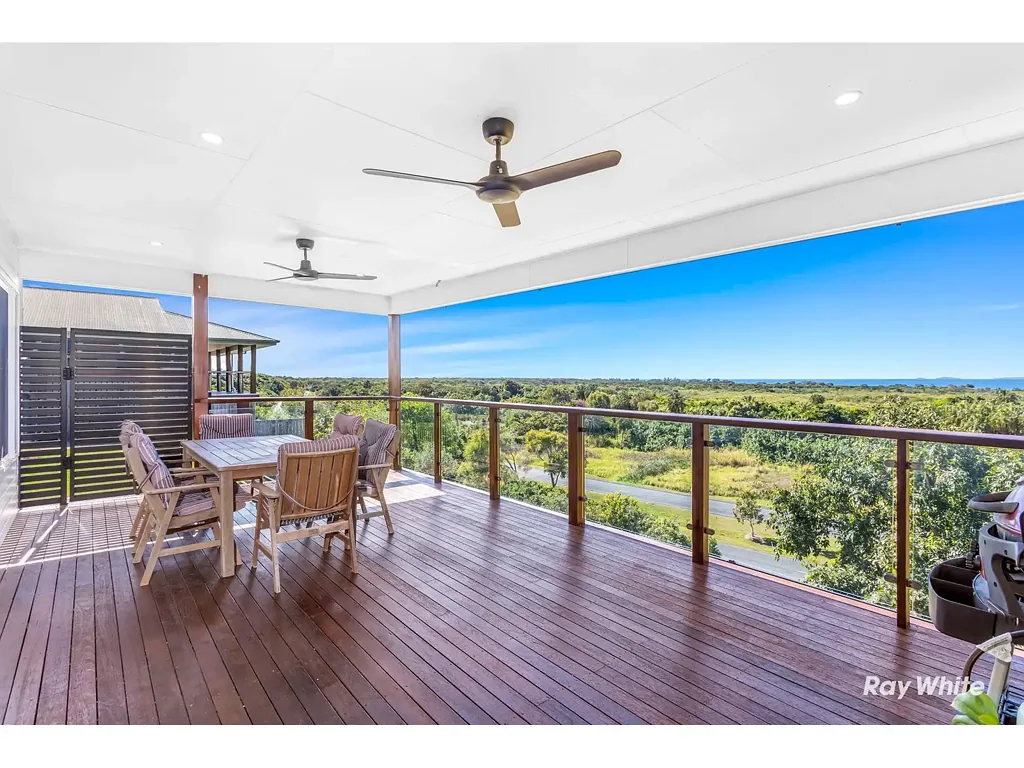 6 Macaulay Way, Pacific Heights, QLD 4703