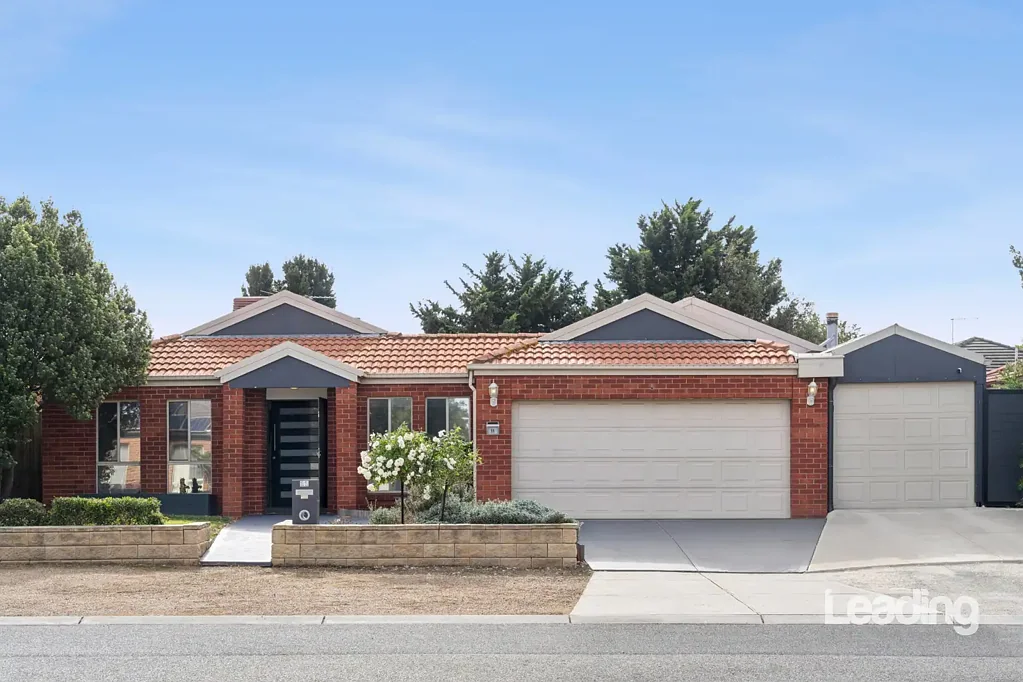 11 Burge Drive, Sunbury, VIC 3429