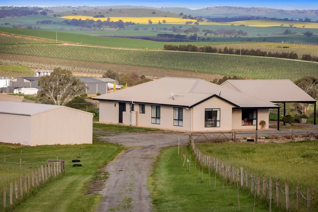 Leasingham 4Kwarto Grace Yourself with Grand 30-Acre Vineyard Views
