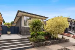 6 Quarry Close, Niddrie