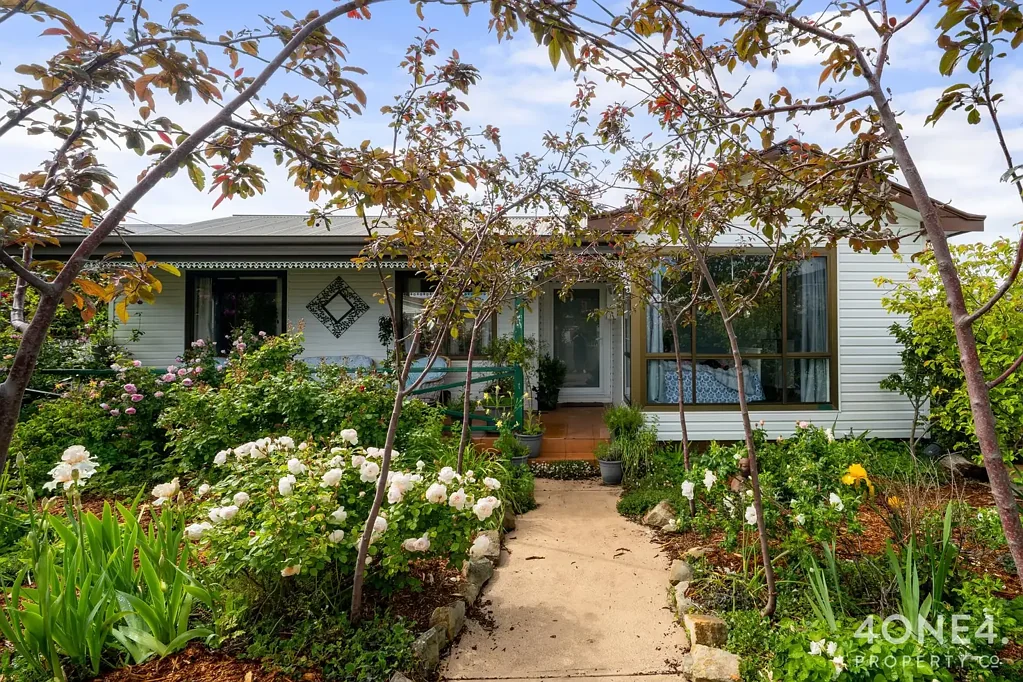 Montrose 4Kwarto Charming Montrose Home with Fresh Updates