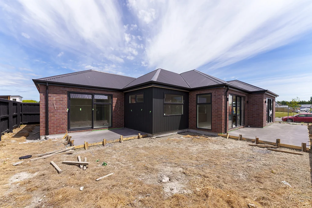 Marshland 3部屋 New Oakbridge Build Nearing Completion