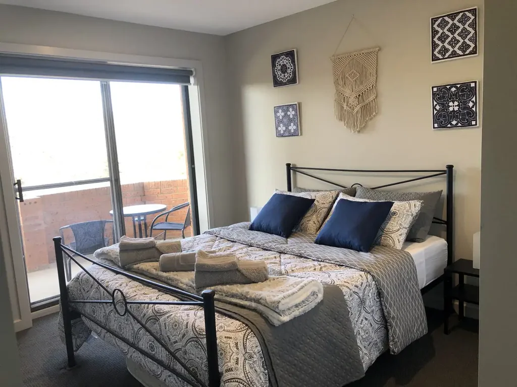Perfect winter and summer home - $620/week - 12 month lease