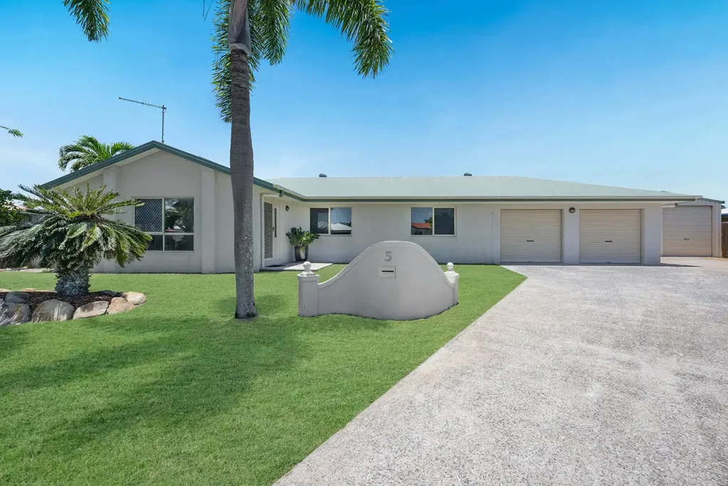 5 Cathy Court, Slade Point, QLD 4740