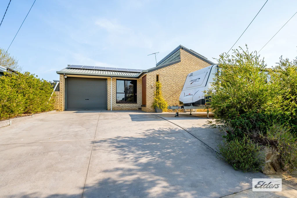 29 Tourmaline Drive, West Wodonga, VIC 3690
