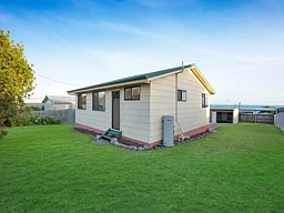 12 Scott Street, Lulworth