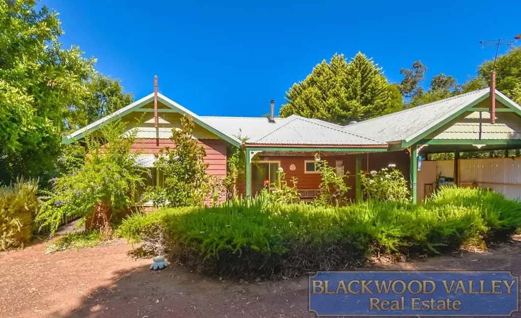 17 Apex Grove, Bridgetown, WA 6255