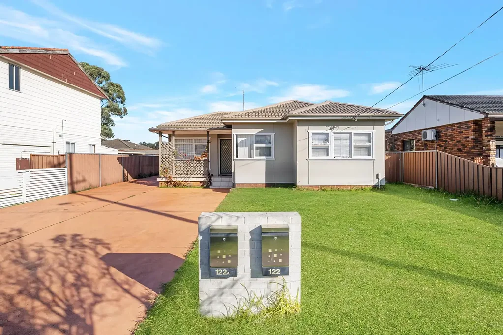 122 Thorney Road, Fairfield West, NSW 2165