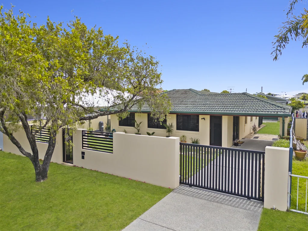 29 Twelfth Avenue, Palm Beach, QLD 4221