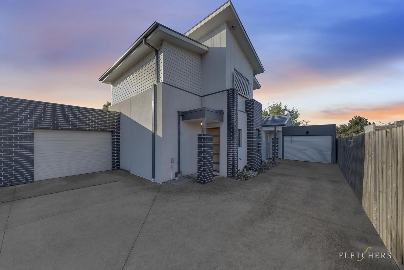 31 HEFFERNAN ST, LAVERTON VIC 3028, 0 कमरे, 0 बाथरूम, Townhouse