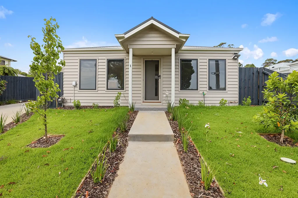 1/55B Church Street, Drouin, VIC 3818