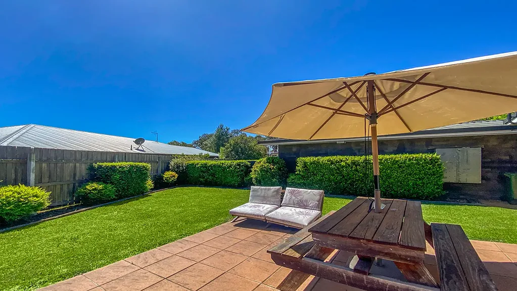 Fully Furnished, Modern Living in a Tranquil Setting