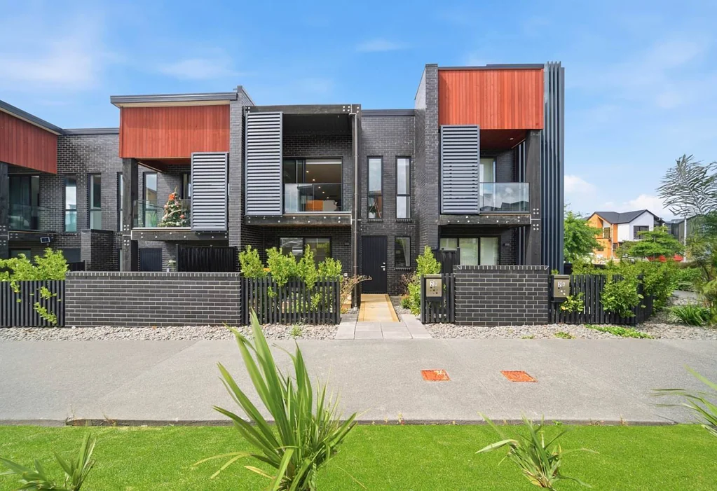 Modern 3-Bedroom Home in Long Bay