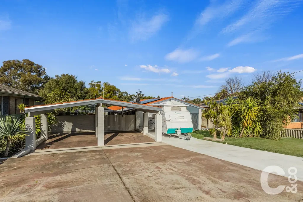 33 Calista Avenue, Calista, WA 6167