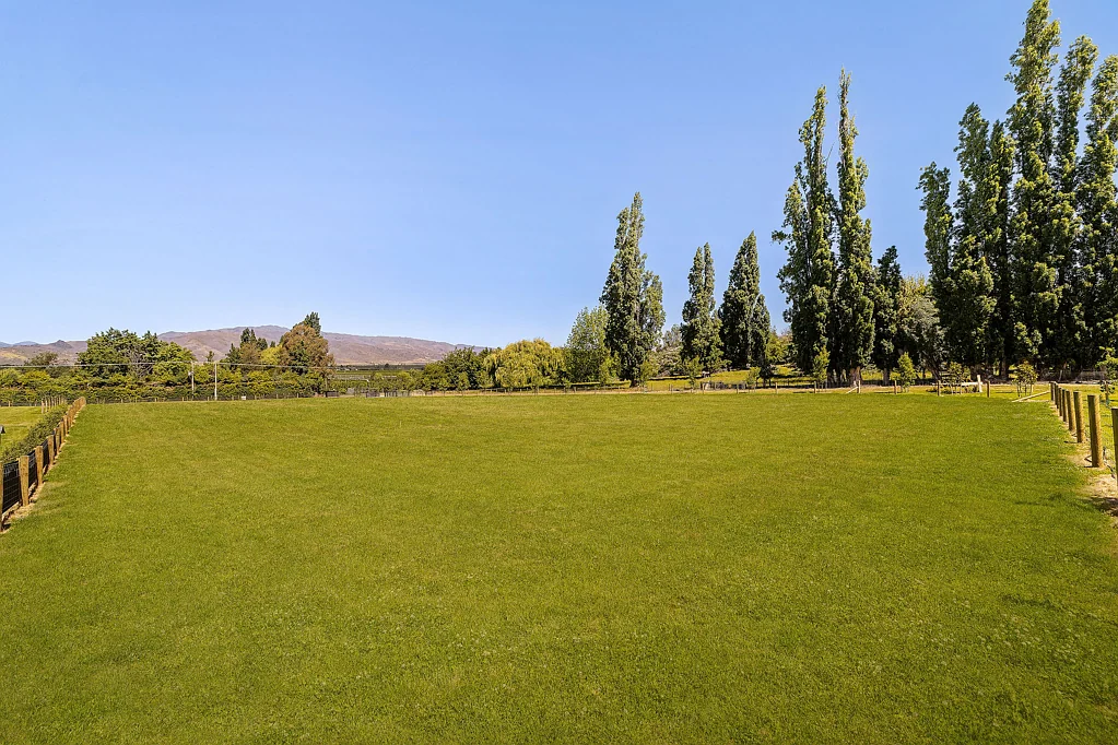 Cromwell Rural living on Ripponvale