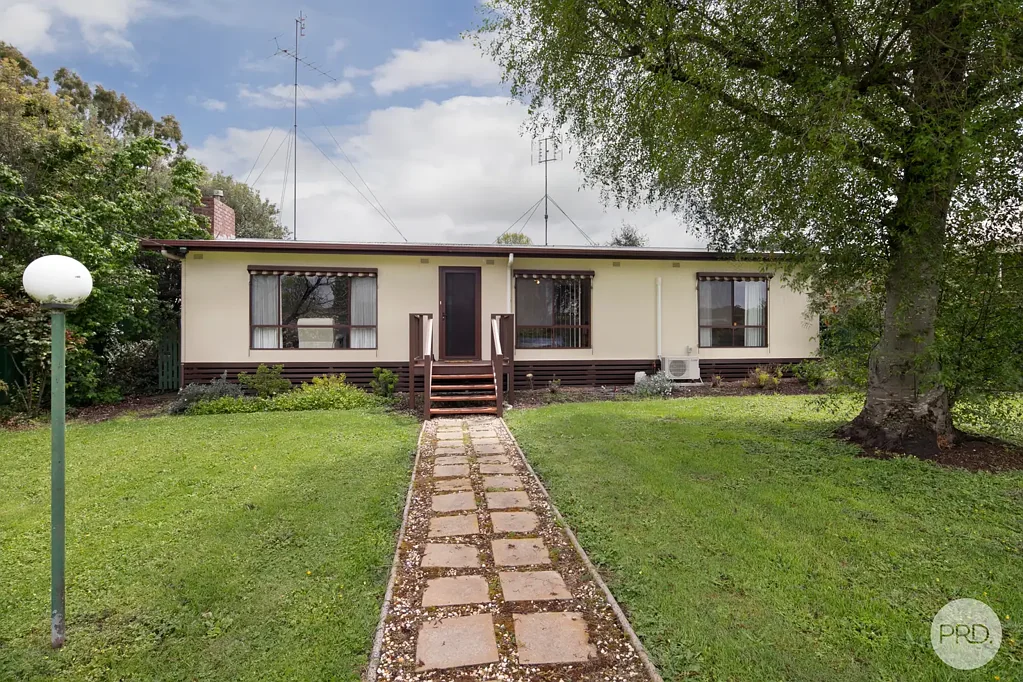 Linton 3房  Charming Home On Over 1,000m² In The Heart Of Linton