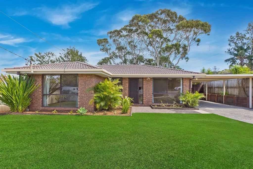 19 Cynthia Street, Bateau Bay, NSW 2261