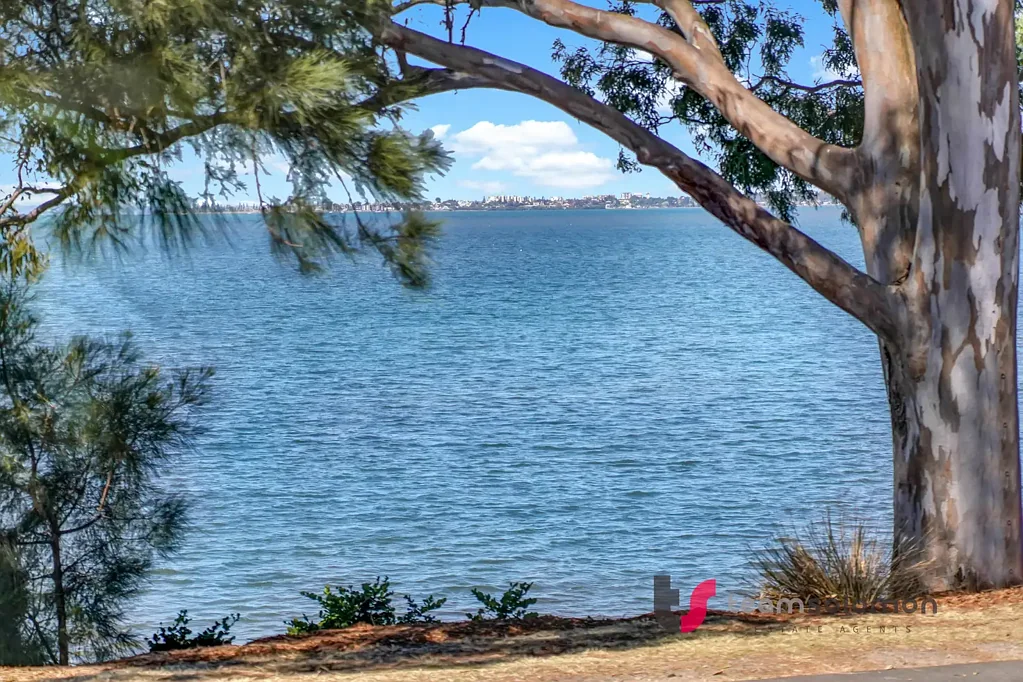 Deception Bay 3બેડરૂમ WATERFRONT ESCAPE