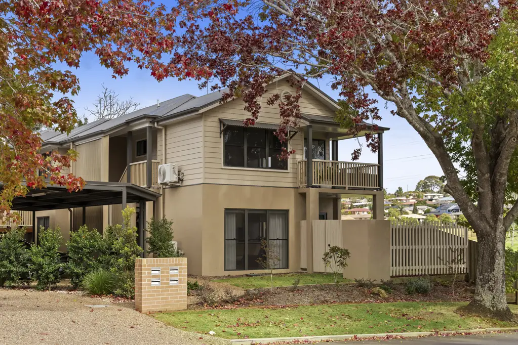 9/1-3 Baird Street, Kearneys Spring, QLD 4350