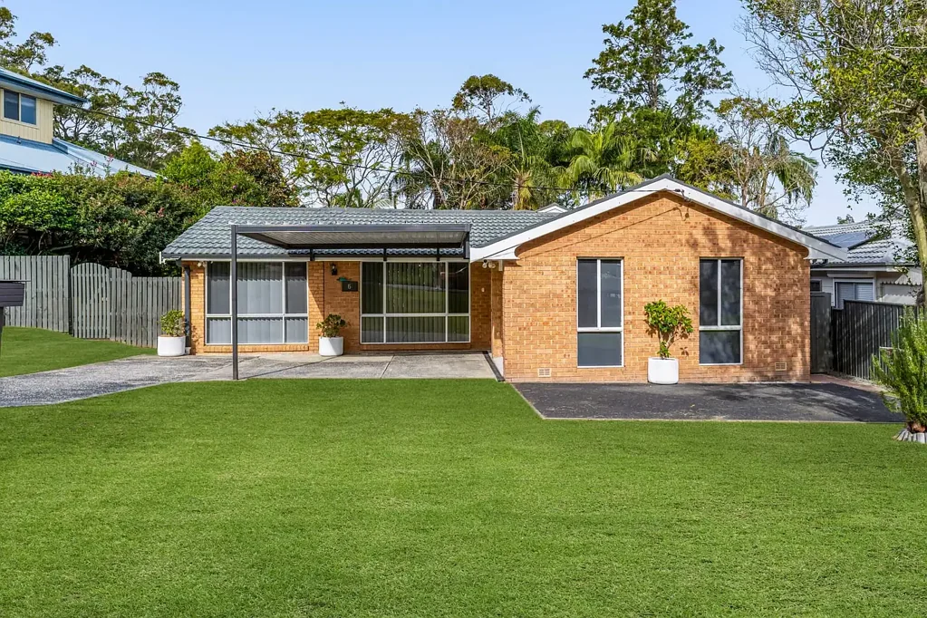 Saratoga 4房  Stylish, Low-Maintenance Living with Family-Friendly Appeal