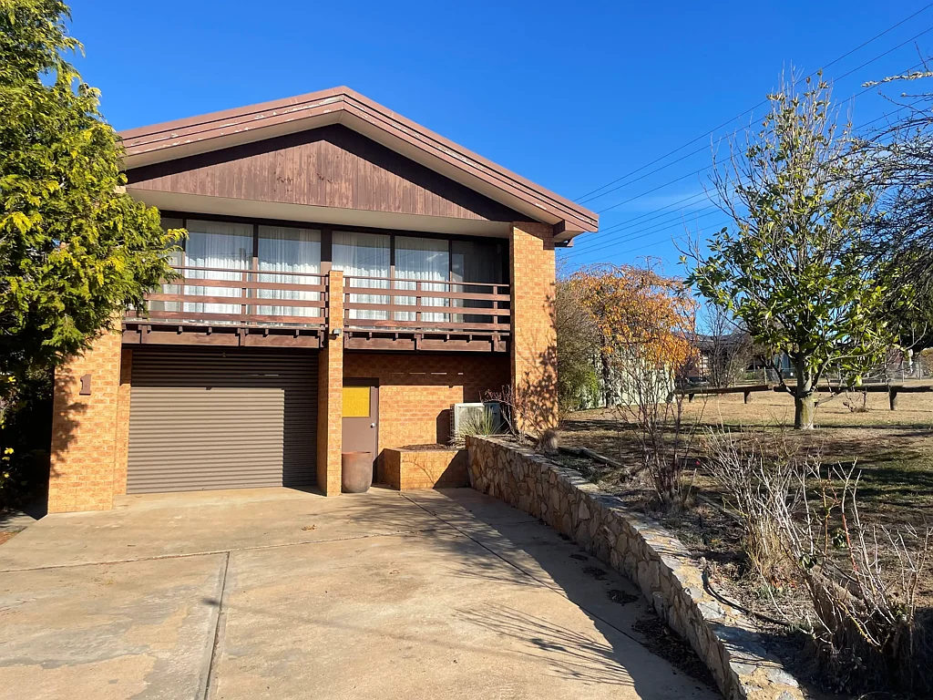 Cooma 4 Bedroom Infusing a Sense of Grandeur