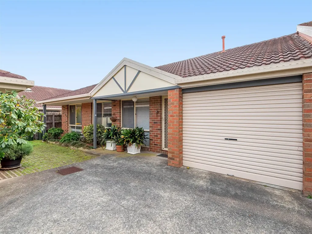 Blackburn South 2Habitaciones Your Carefree Lifestyle Awaits: Spacious, Freehold Living in Blackburn South