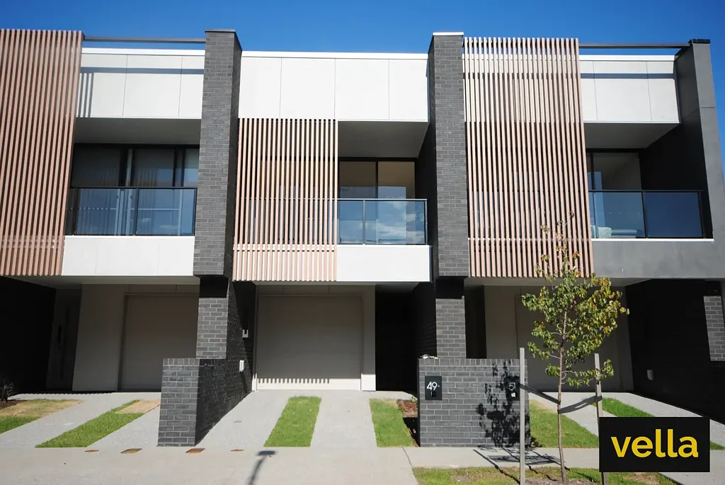 Brand new north facing home in prestigious new St James Estate