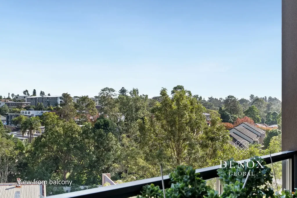 North Rocks 2Moenga 157SQM Oversized Retreat | 2 Bed + Study | 2 Car Spaces | Serenely Tucked Away from Road Noise | Bush Views & Sun-Soaked