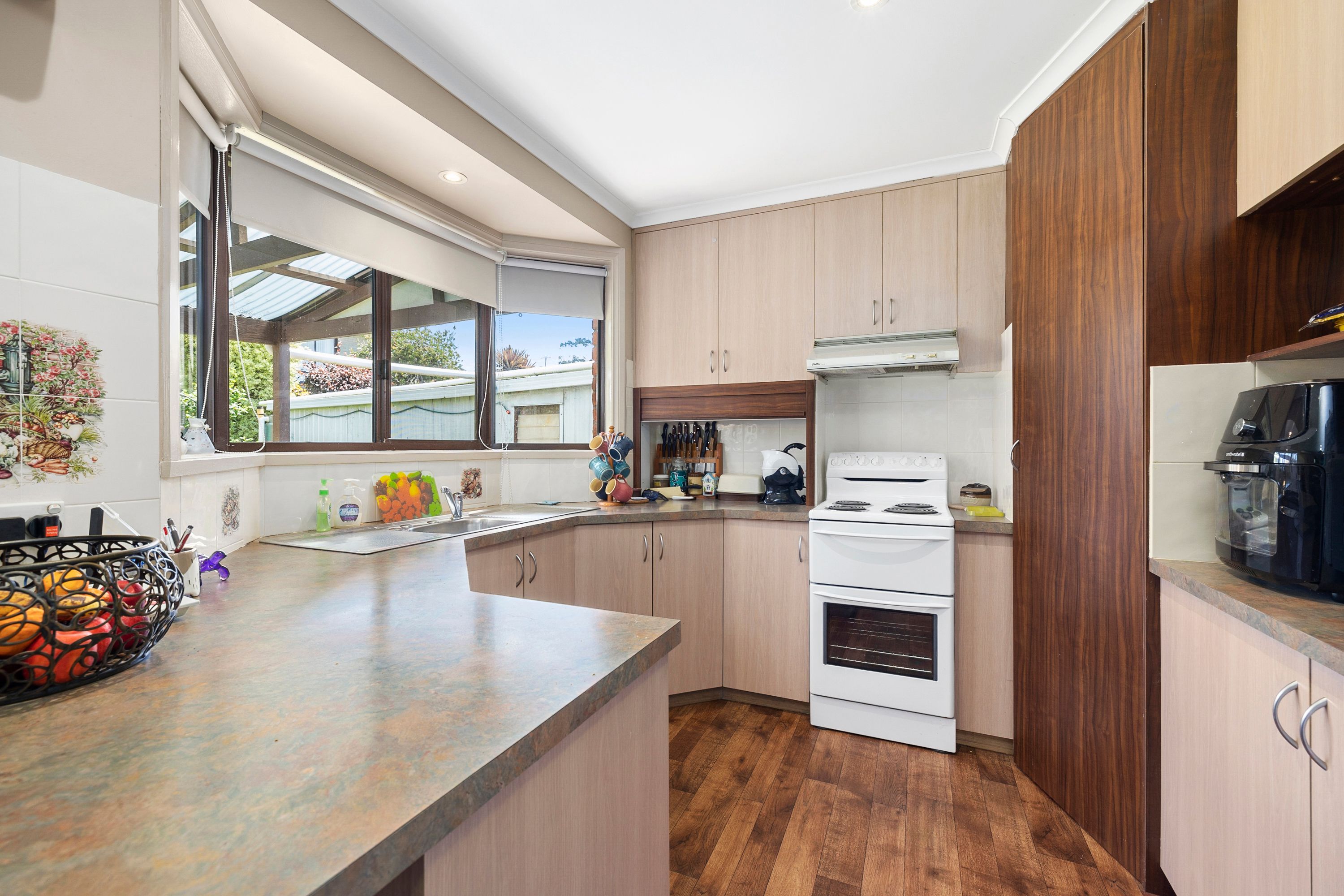 8 BRADBY AV, MOUNT CLEAR VIC 3350, 0 rūma, 0 rūma horoi, House