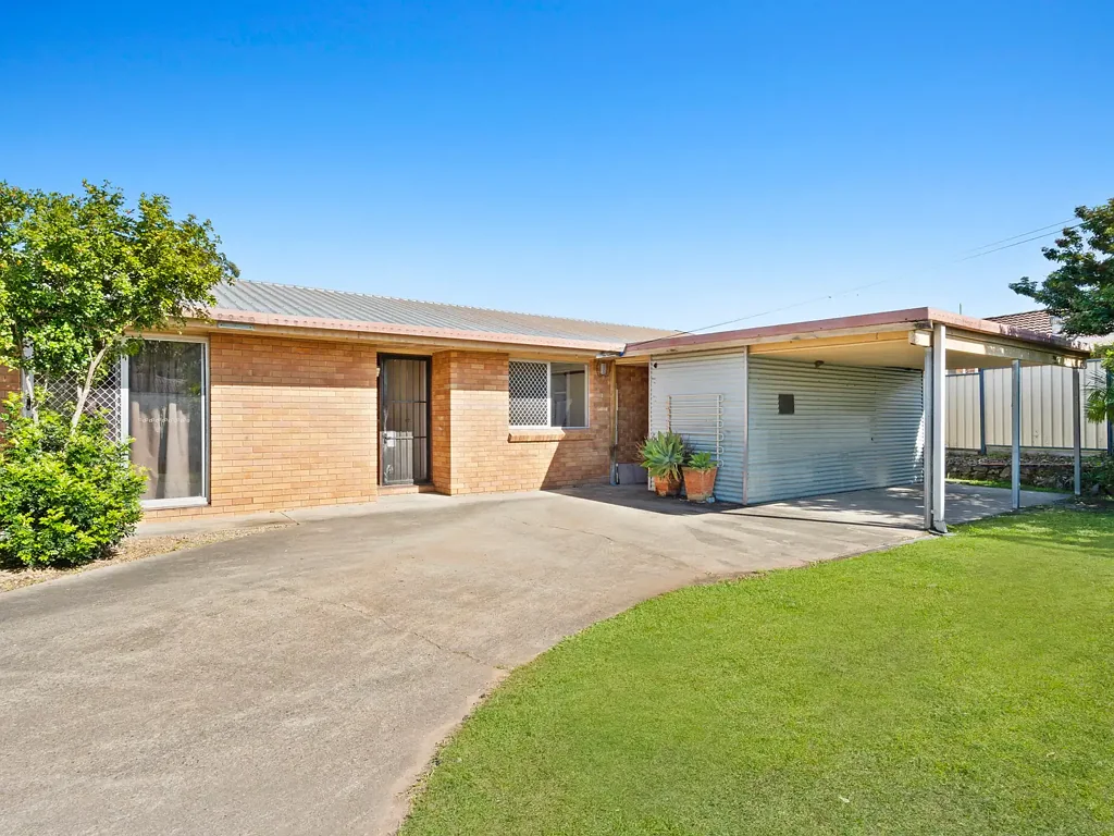 38 Robert Stanley Drive, Mount Warren Park, QLD 4207