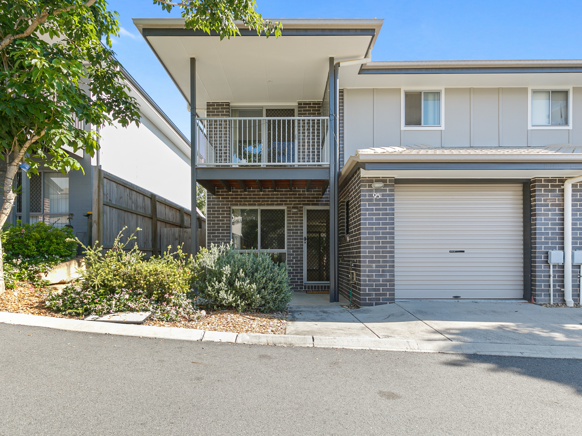 UNIT 60 108 ALMA RD, DAKABIN QLD 4503, 0 rūma, 0 rūma horoi, Townhouse