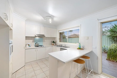 2/59 Orange Grove, Bayswater, VIC 3153, 3房, 2浴, House