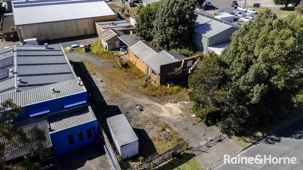 80 Meroo Road, Bomaderry, NSW 2541