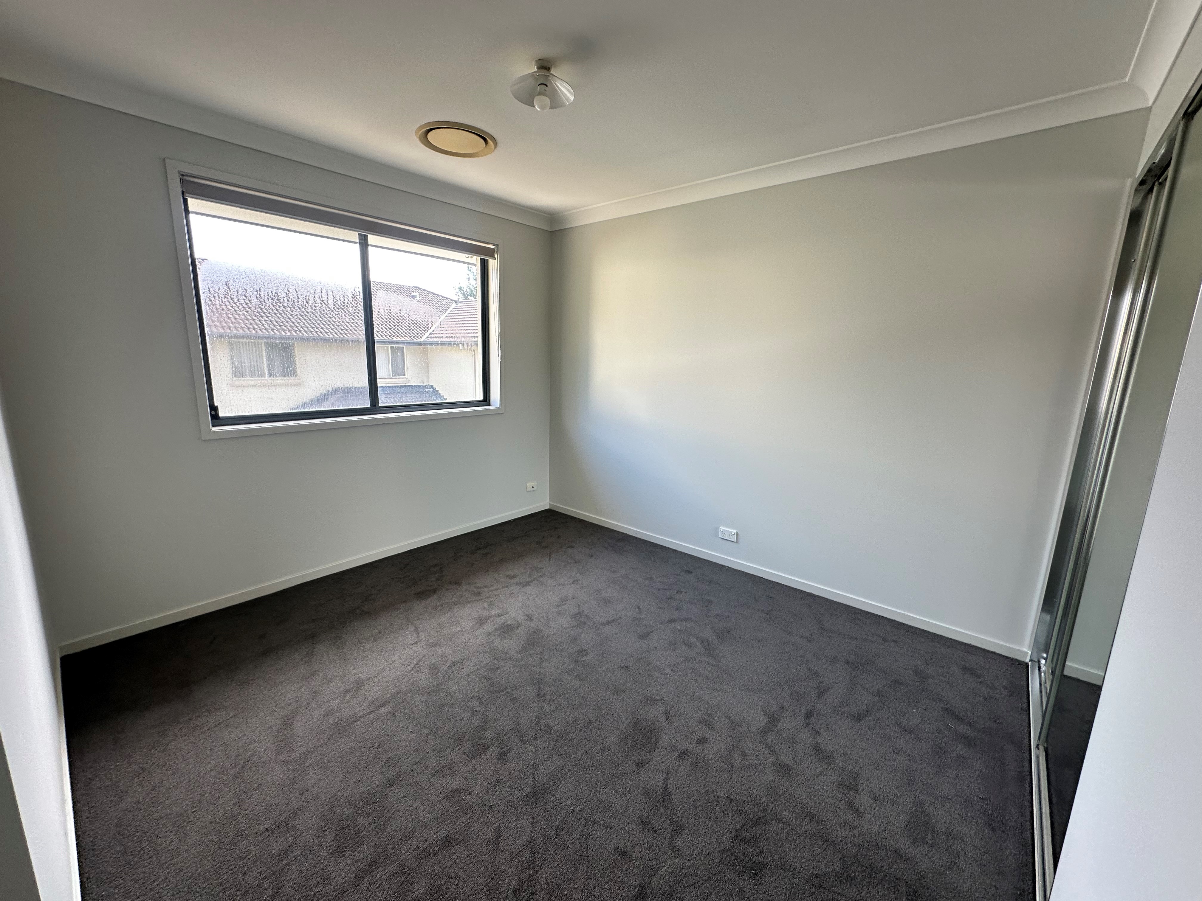 19 THE BOULEVARDE, HOLSWORTHY NSW 2173, 0房, 0浴, House