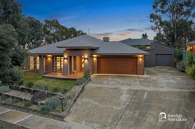Maiden Gully 4chambre Huge home, corner block, inground pool!