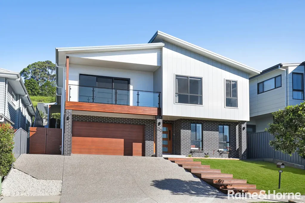 Tullimbar 5Zimmer Stunningly Presented - Glorious Escarpment Views - Northerly Aspect