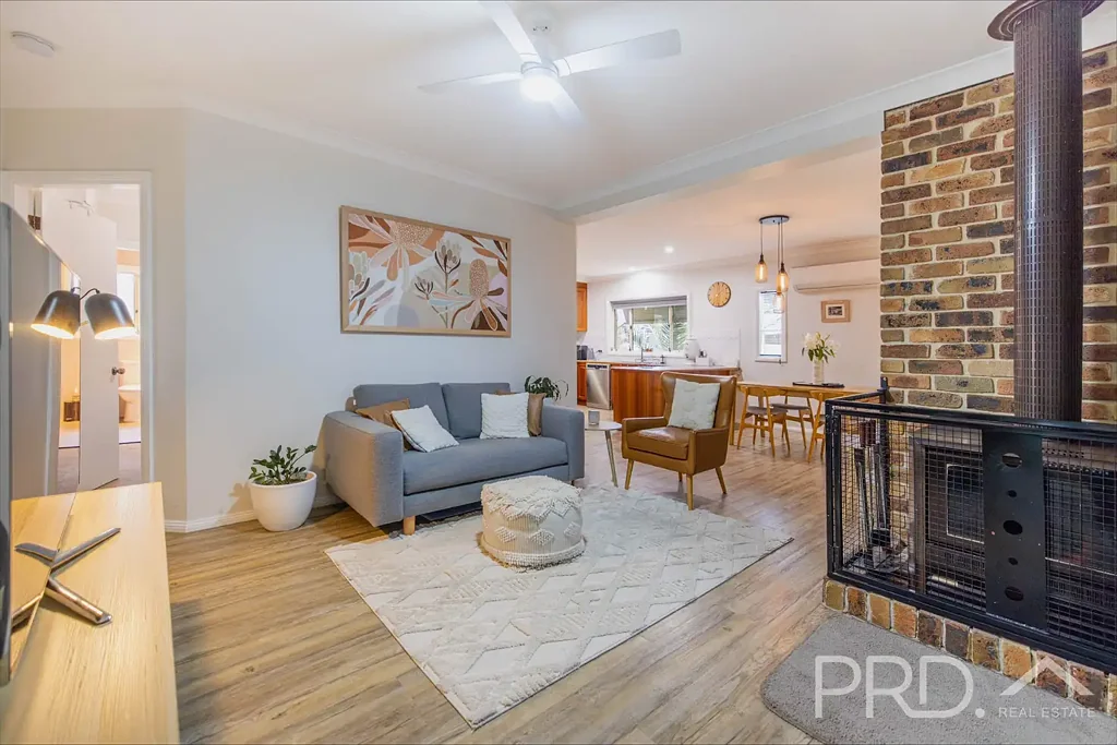 4 Travers Street, Adelong, NSW 2729