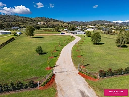 4 Thornbill Road, Moore Creek