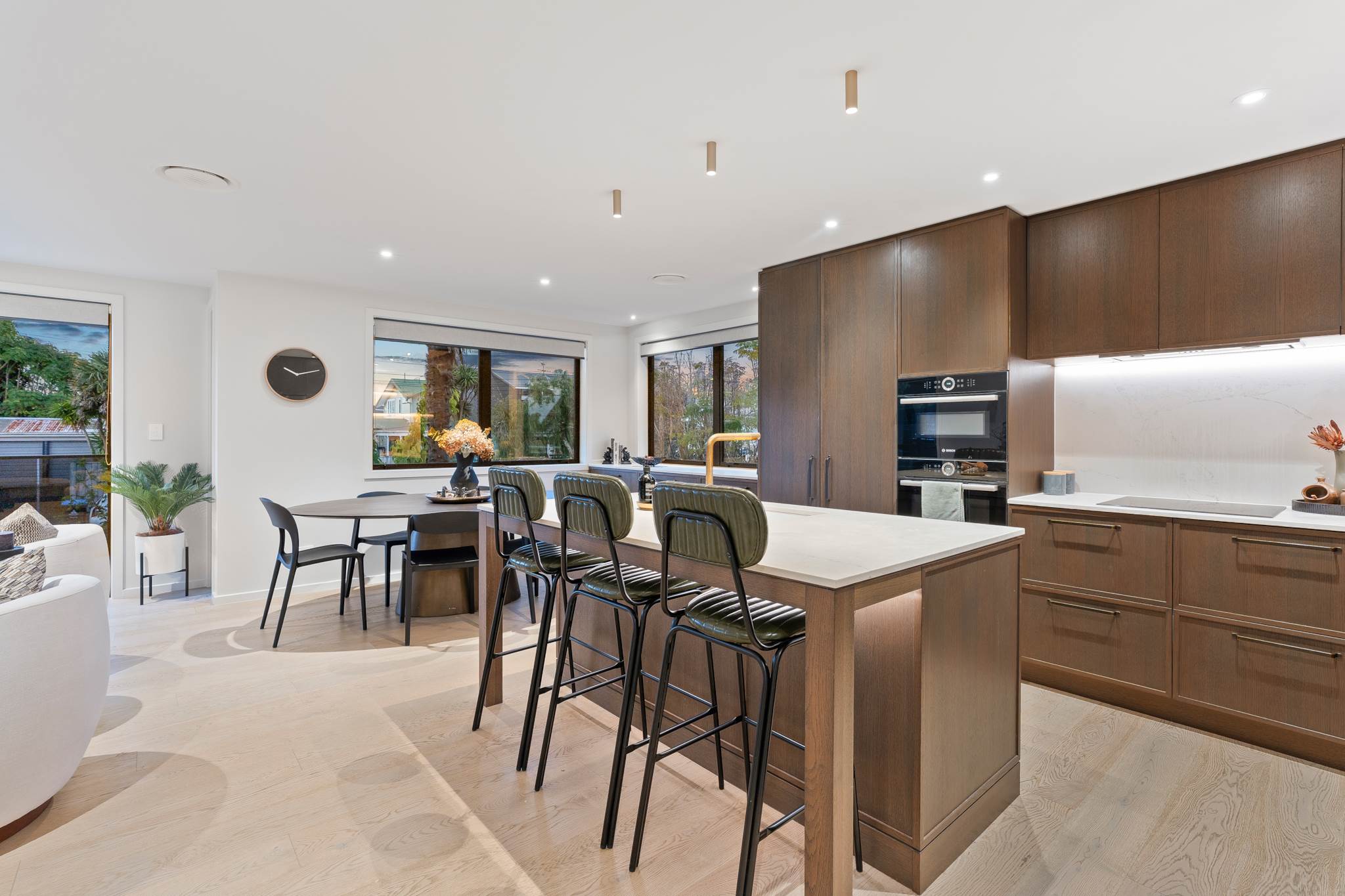 25 Johnstone Street, Point Chevalier, photo 4