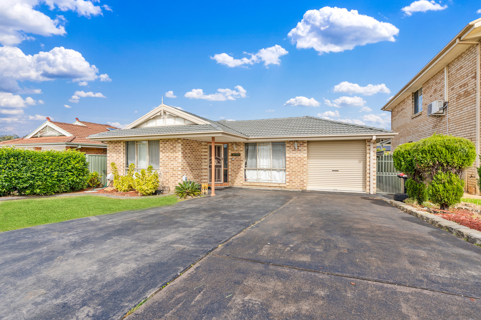 45 NINETEENTH AV, HOXTON PARK NSW 2171, 0 Bedrooms, 0 Bathrooms, House