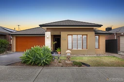 1238 Ison Road, Manor Lakes