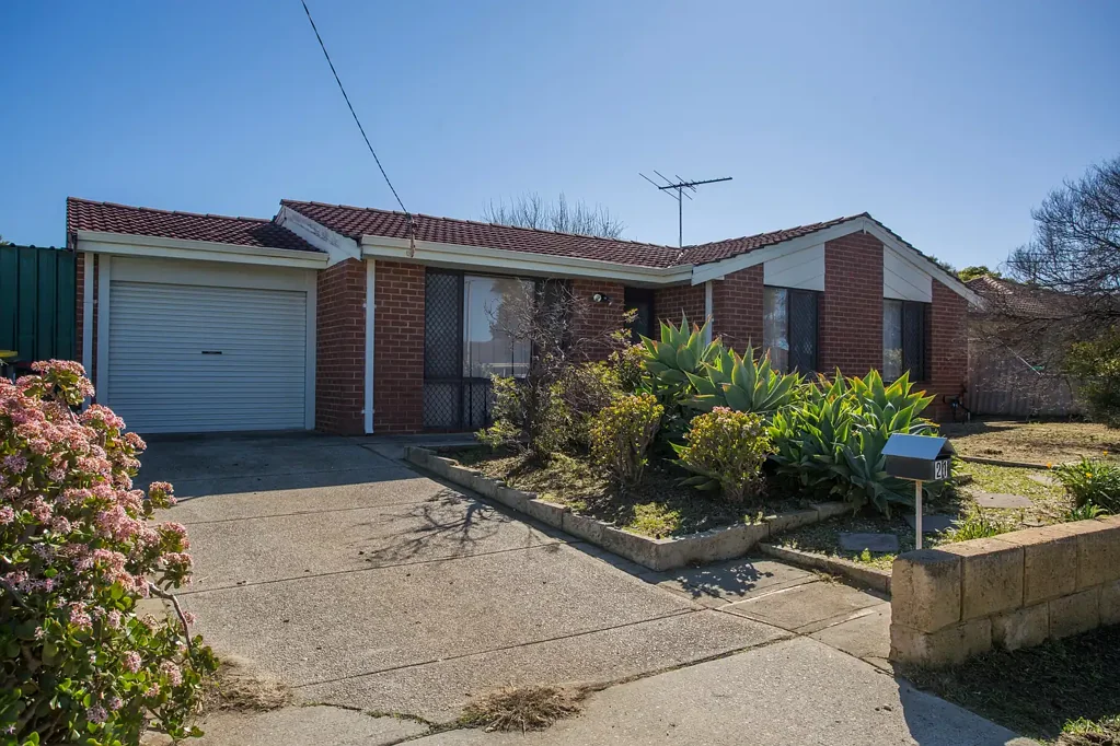 21 Cunningham Loop, Mirrabooka, WA 6061