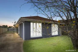 13 Gates Court, Altona Meadows