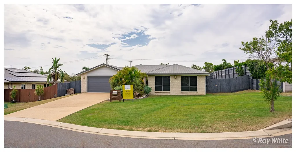 30 Stan Jones Street, Norman Gardens, QLD 4701