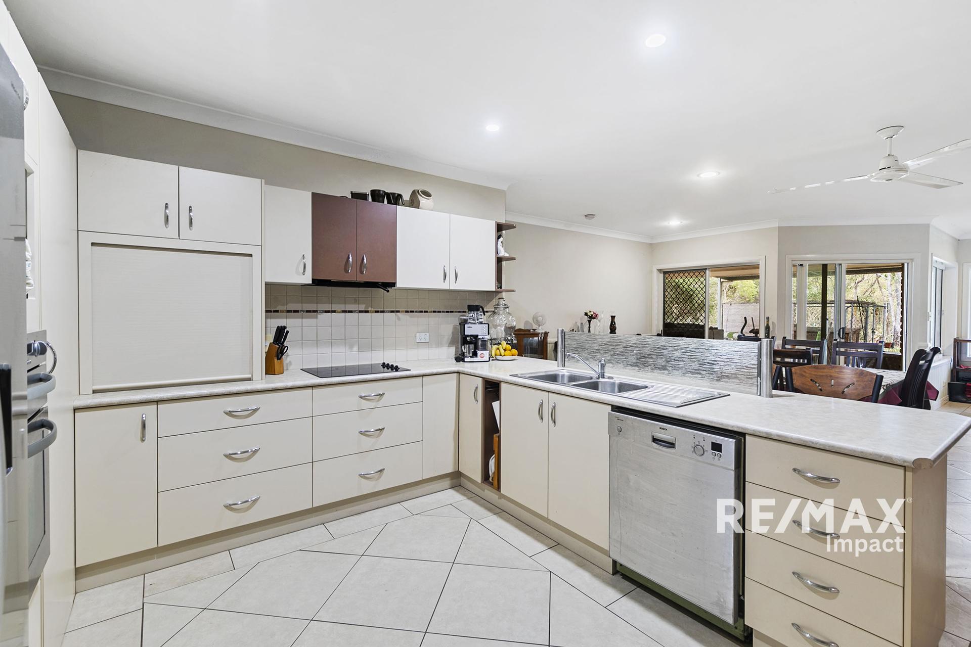 5 RIVER DR, MAREEBA QLD 4880, 0 غرف, 0 حمامات, House