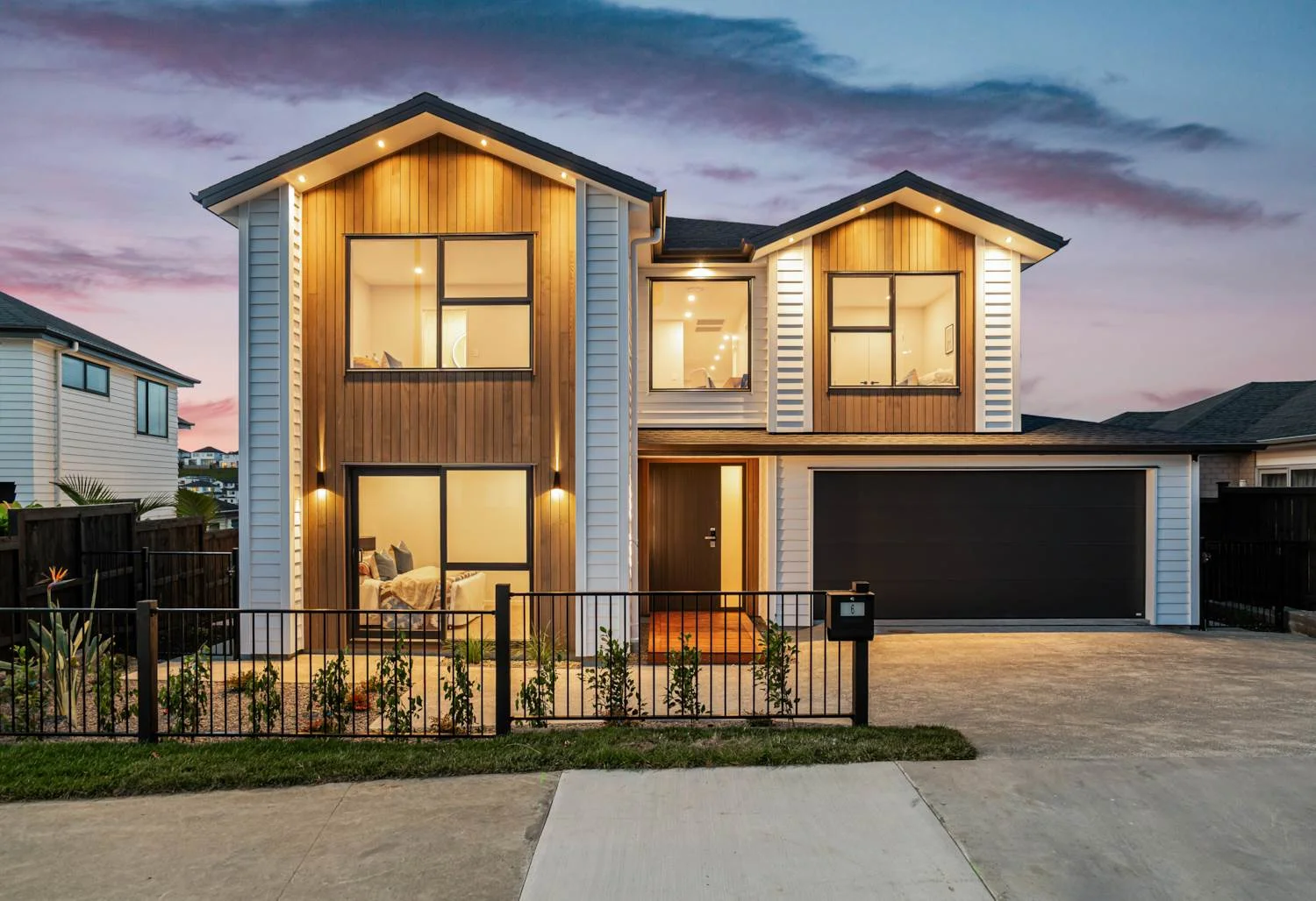 Orewa 6Moenga ELEGANCE, SPACE & ROOM FOR GRANNY
