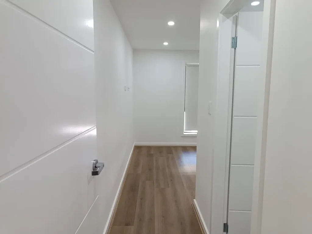 Brand new charming 4 bedroom townhouse in the heart of Tallawong for rent