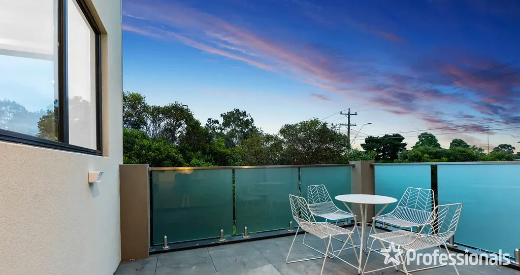 Sunshine North 3chambre Stylish, Sophisticated & Superbly Located in the Heart of Sunshine North