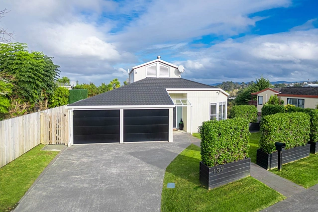 137 West Harbour Drive, West Harbour, West Harbour, Waitakere City
